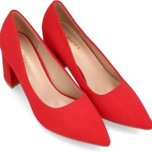 Bellos zapatos de tacón ancho en bloque de color ante rojo no brillante.